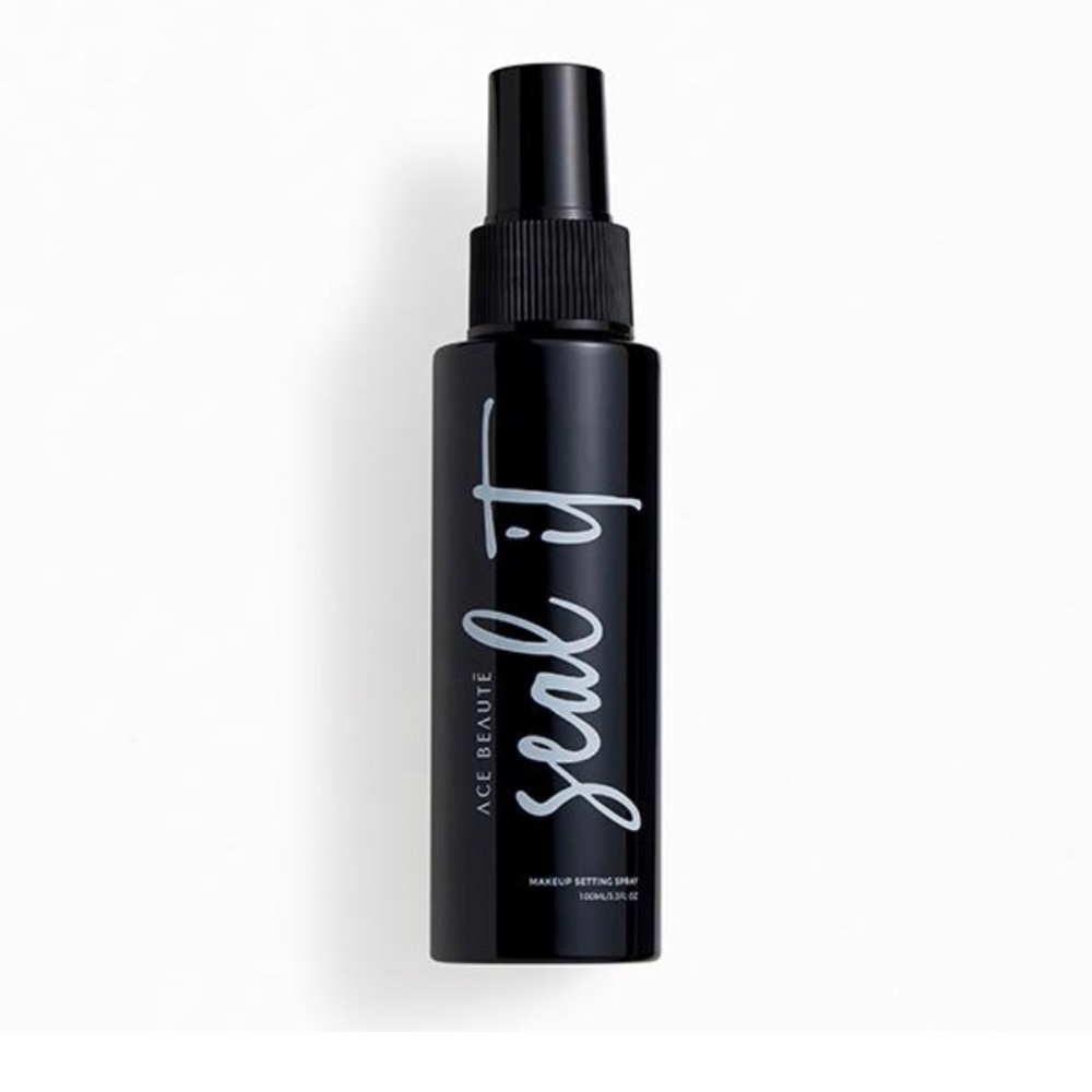 ❌3 for $25❌ Ace Beaute seal it setting spray